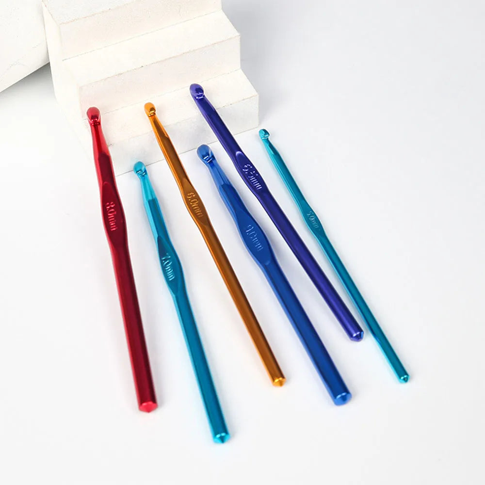 Set de 12 Crochets Aluminium Multicolores — Tailles Gravées